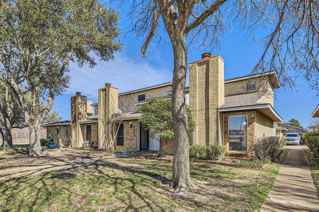 4951 Regal Bluff Property Photo