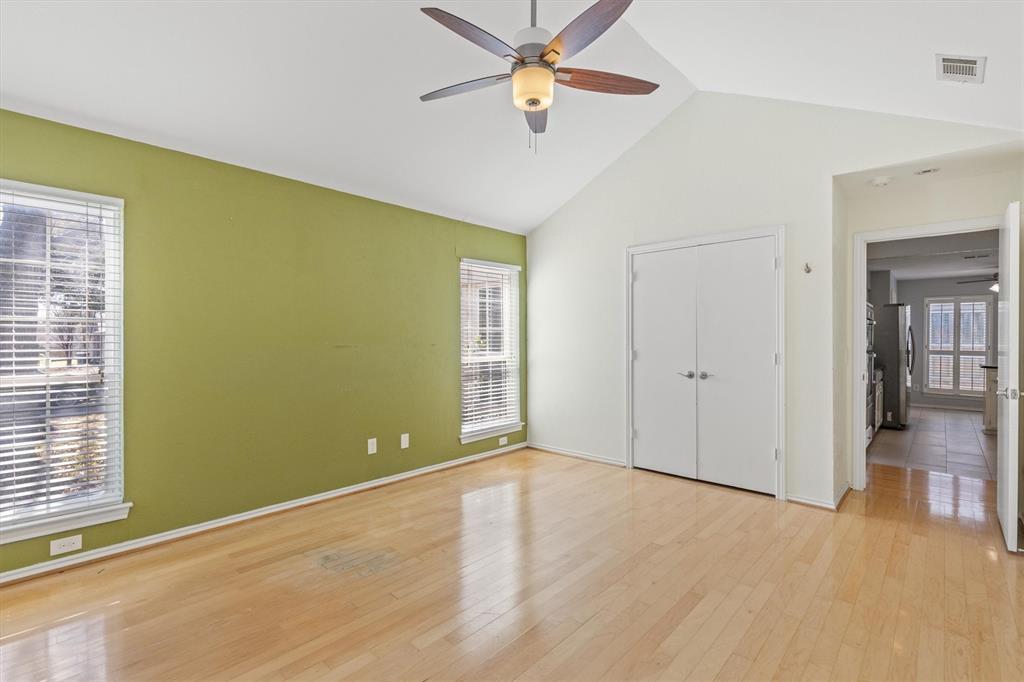 3233 Hidden Cove Drive Property Photo 22