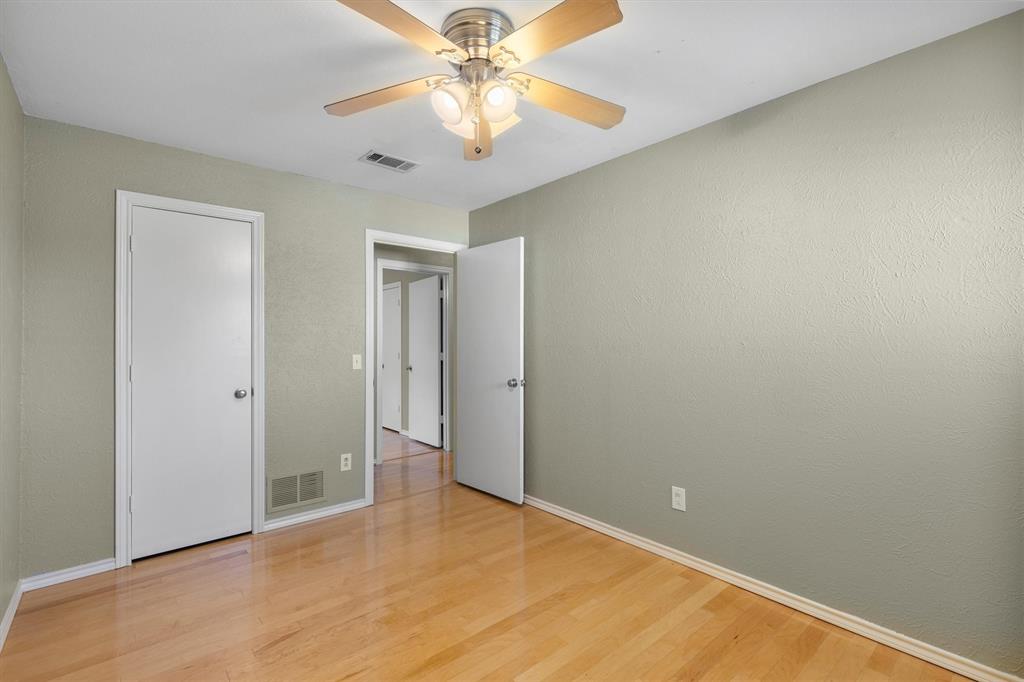 3233 Hidden Cove Drive Property Photo 34