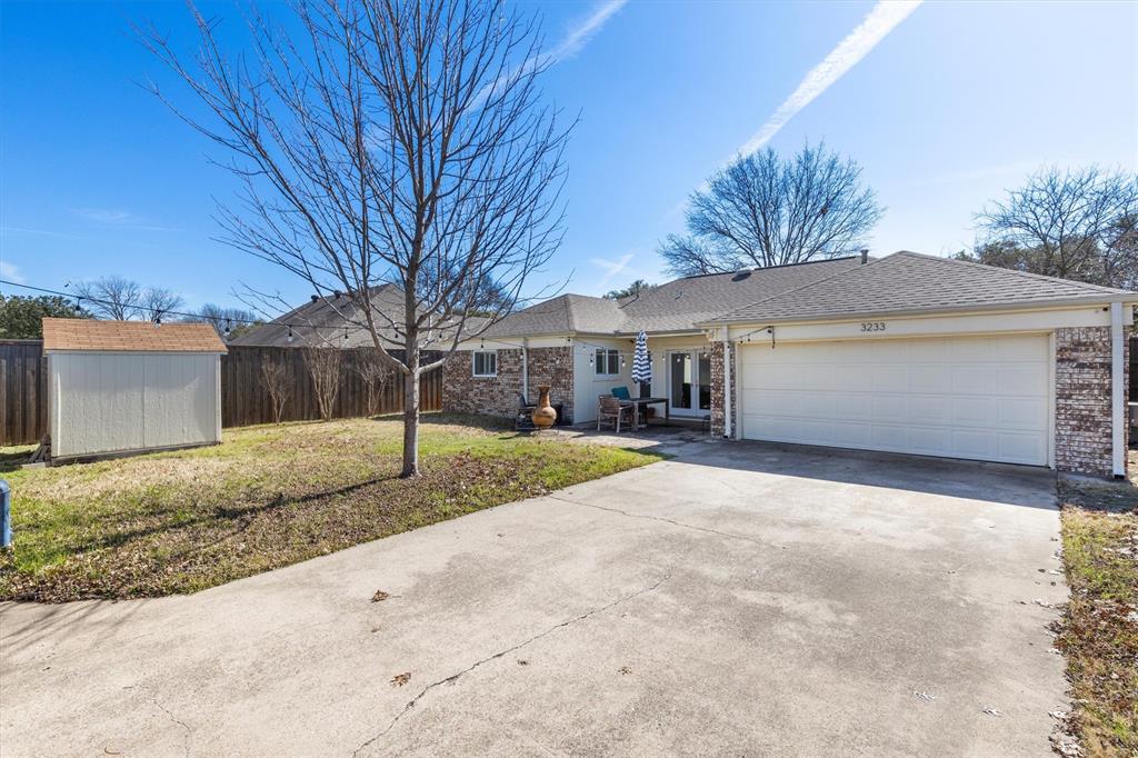 3233 Hidden Cove Drive Property Photo 35