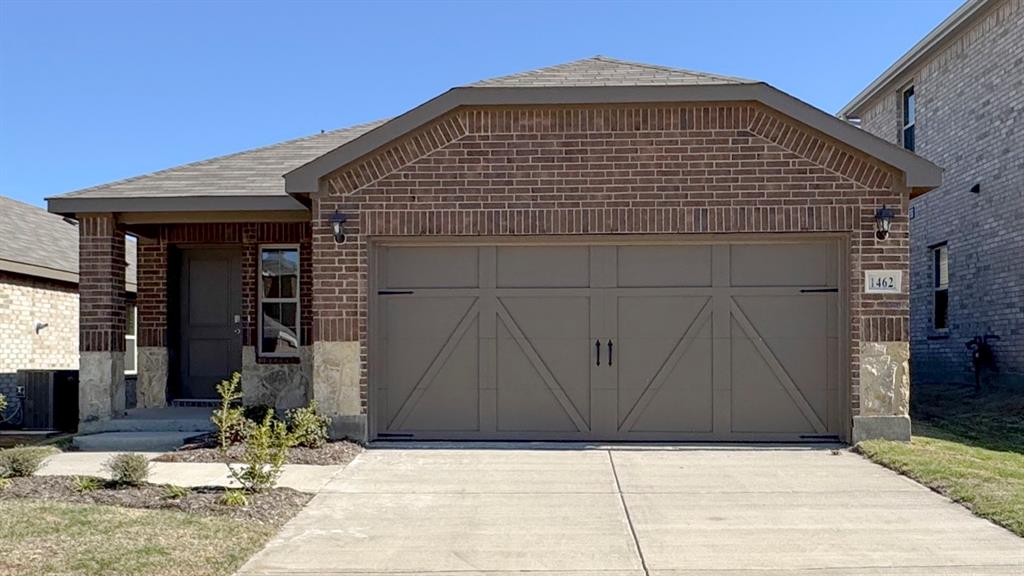 1462 Canongate Drive Property Photo 1