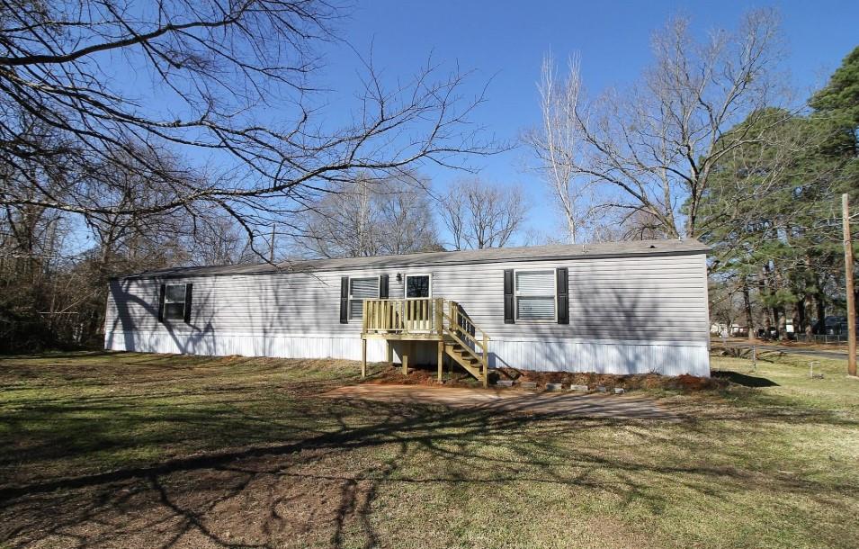 122 Thompson Road Property Photo