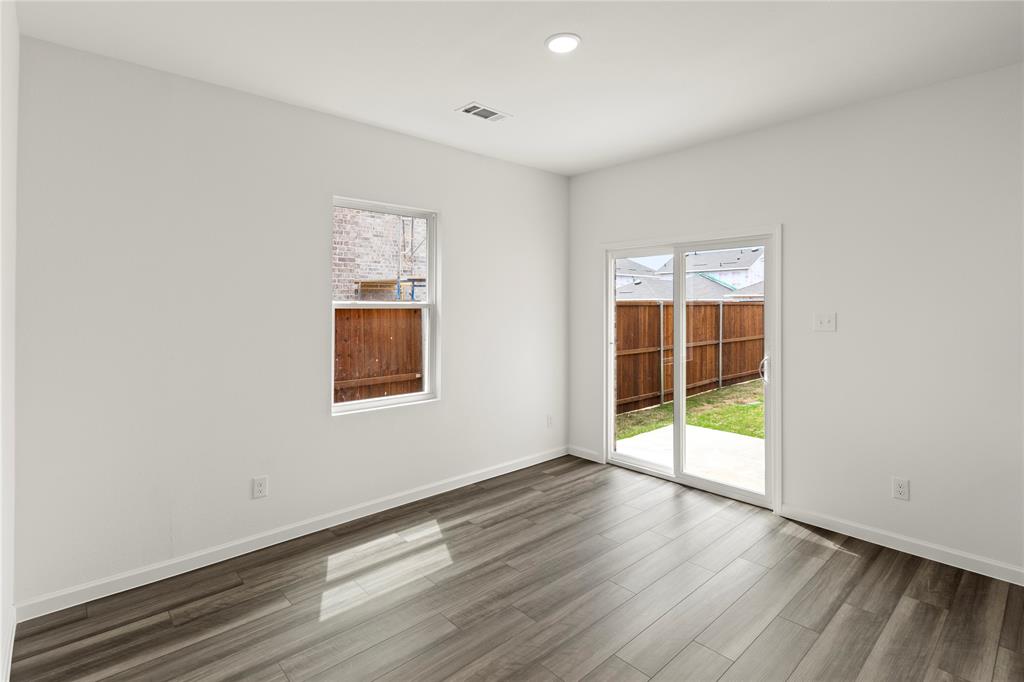 3224 Dillonwood Street Property Photo 11