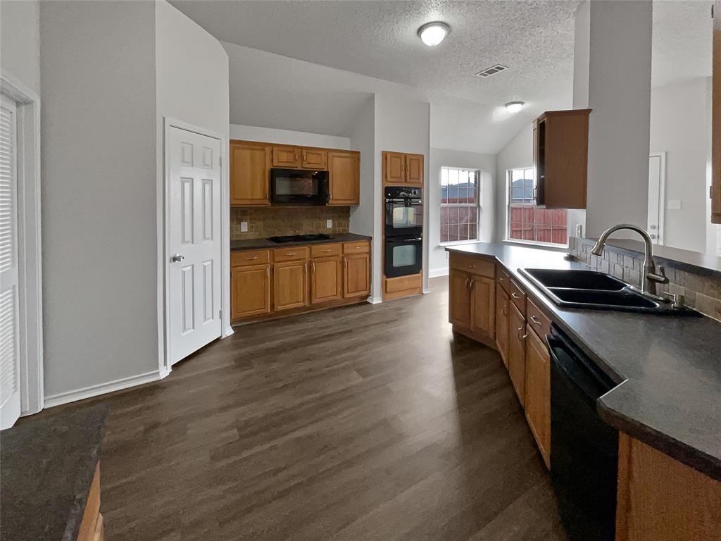 2605 Brushy Creek Trail Property Photo 6