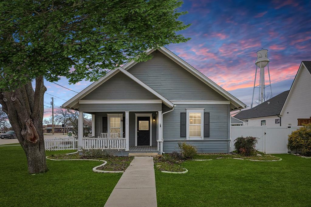 111 S Pine Street Property Photo 1