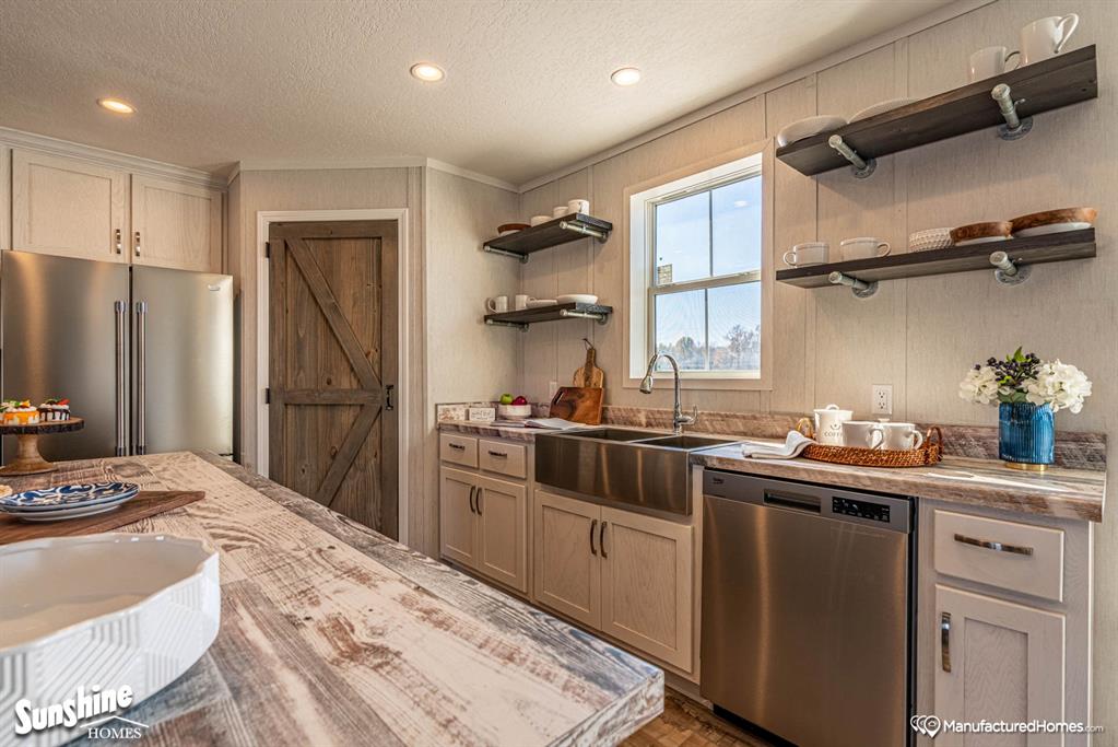 312 Lake Road Property Photo