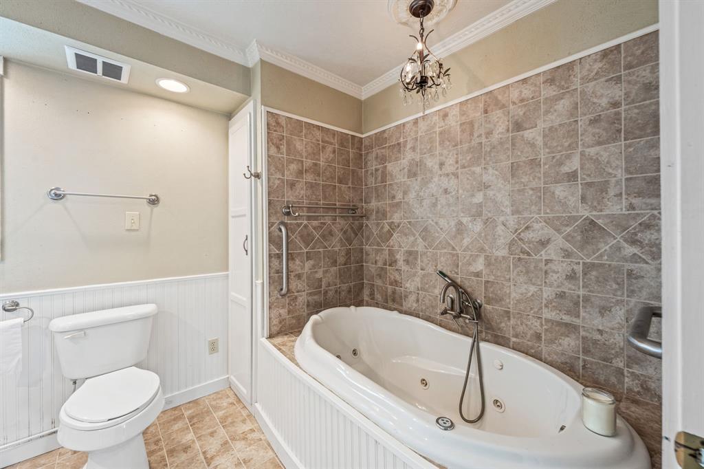 12334 Fm 219 Property Photo 14