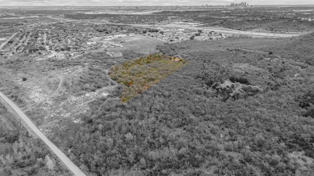 1300 Cavalcade Drive Property Photo 2