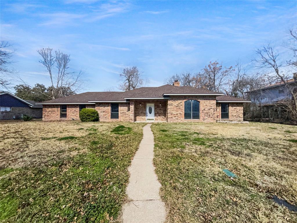 201 Ashe Bend Drive Property Photo 1