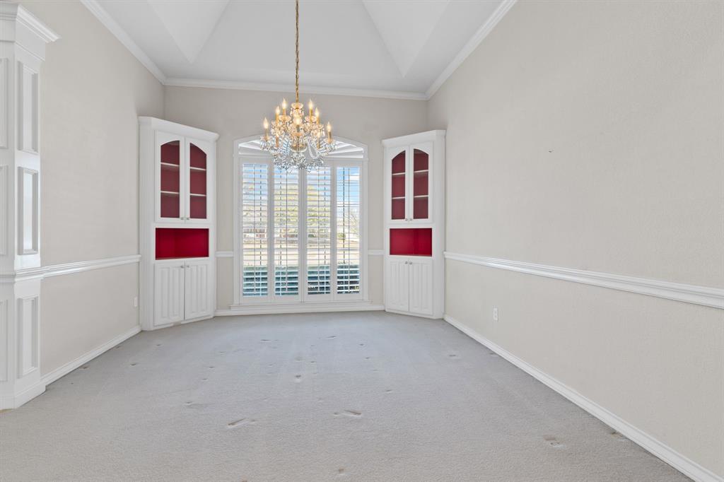 1918 Circleview Drive Property Photo 8