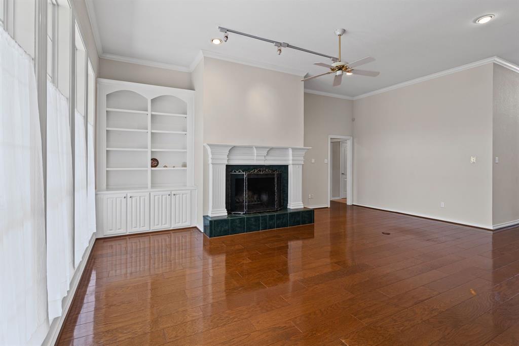 1918 Circleview Drive Property Photo 11
