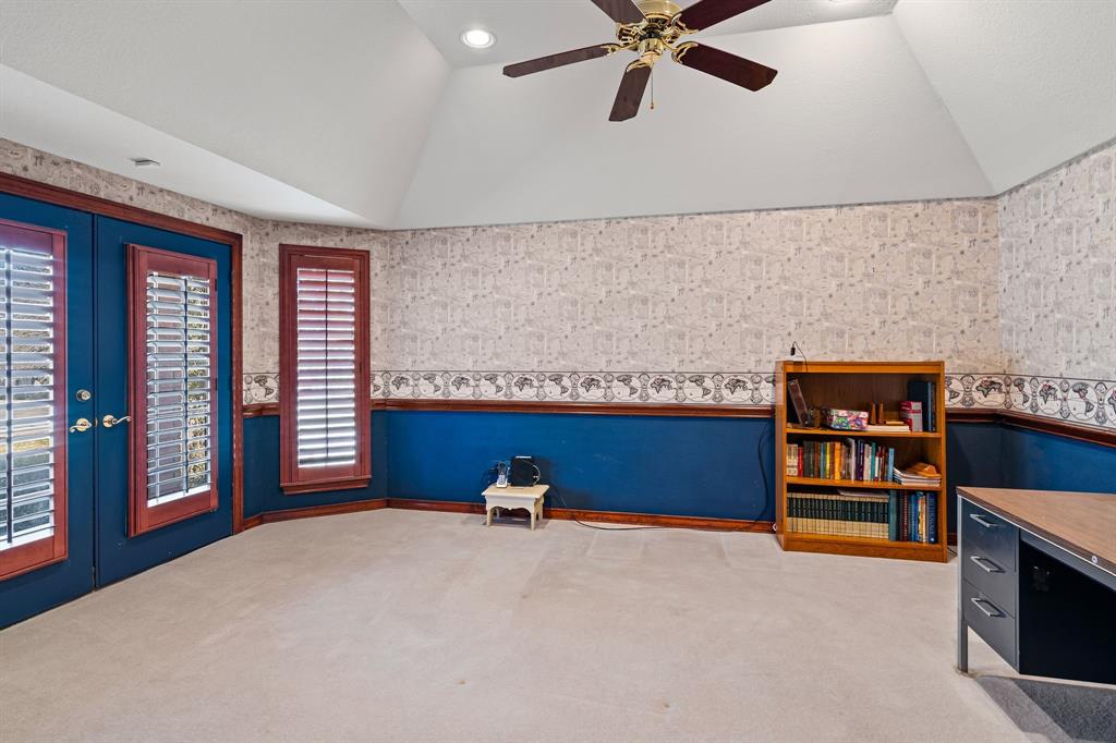 1918 Circleview Drive Property Photo 18