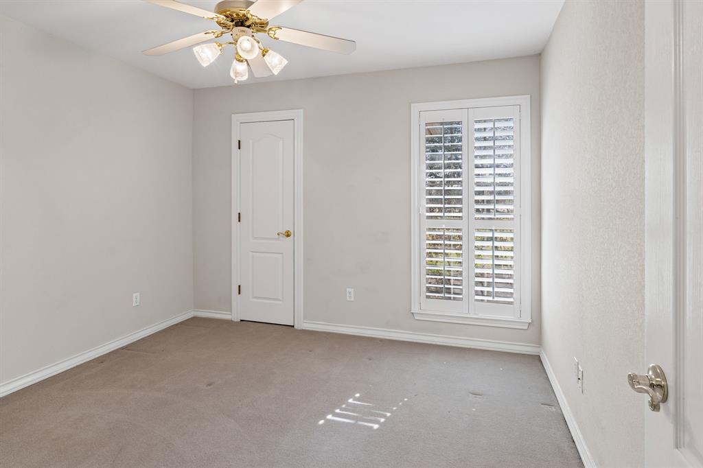1918 Circleview Drive Property Photo 26