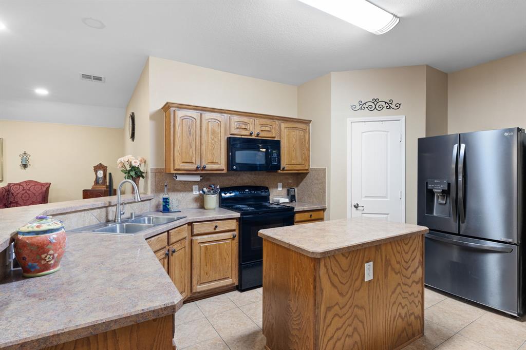 1117 Seminole Lane Property Photo 12