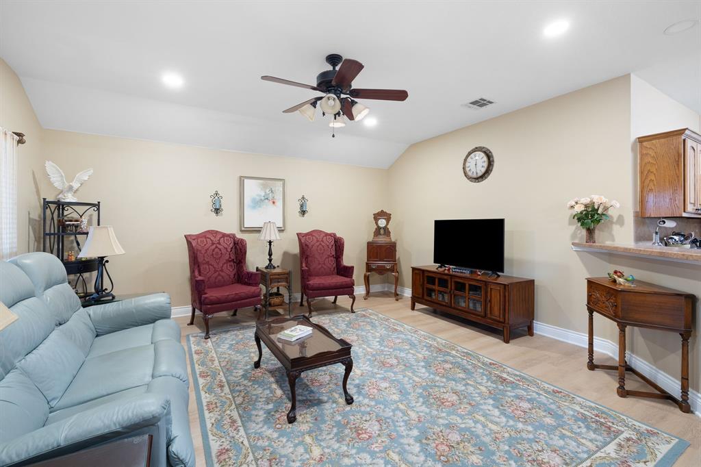 1117 Seminole Lane Property Photo 16