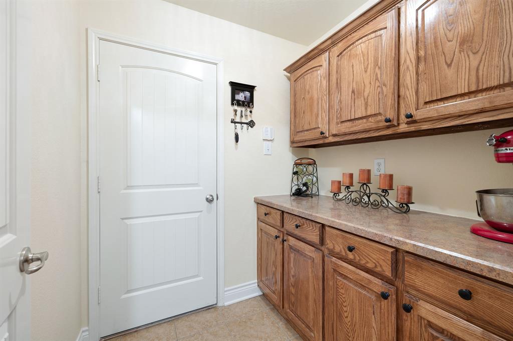 1117 Seminole Lane Property Photo 25