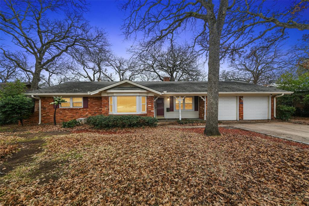 7312 Ellis Road Property Photo