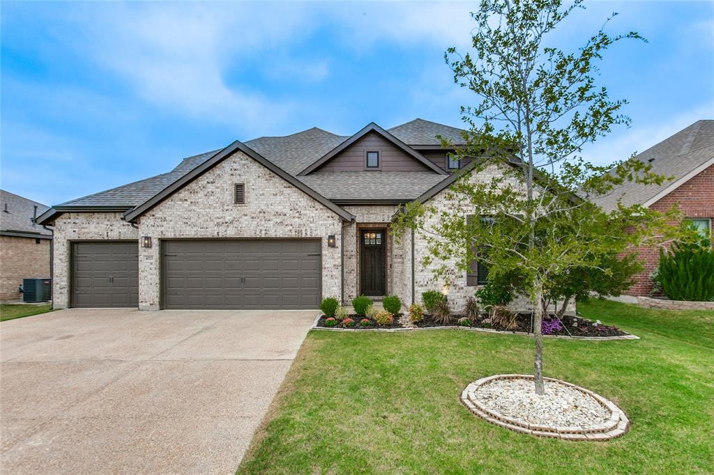 4013 Mockingbird Lane Property Photo 1