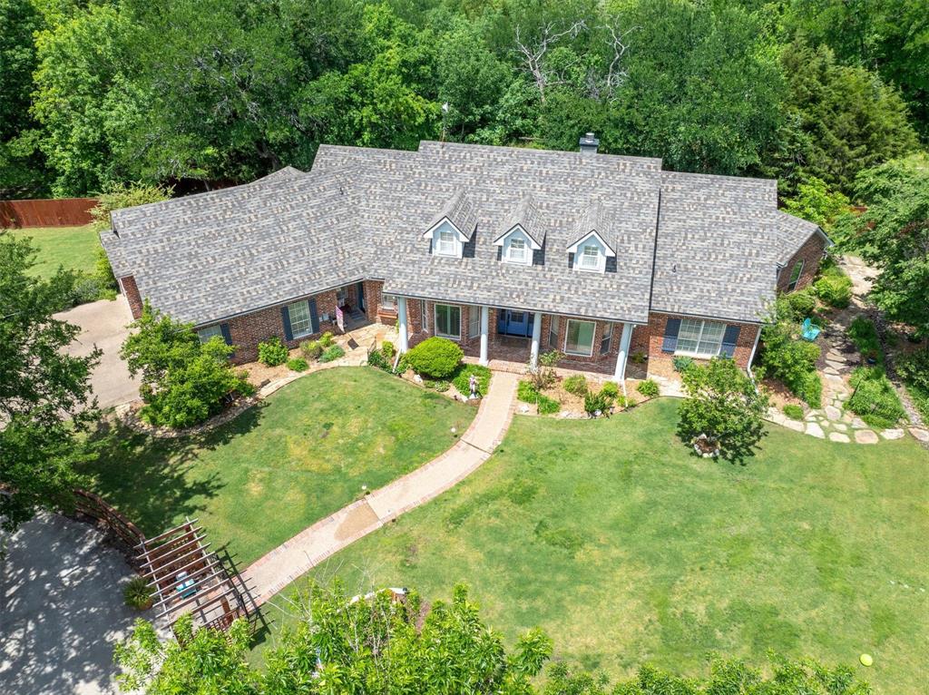 310 Hannah Drive Property Photo