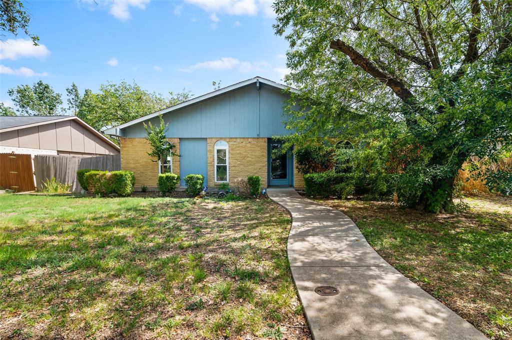 2068 E Peters Colony Road Property Photo