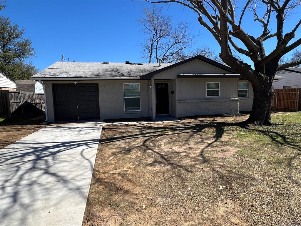 206 Wake Drive Property Photo