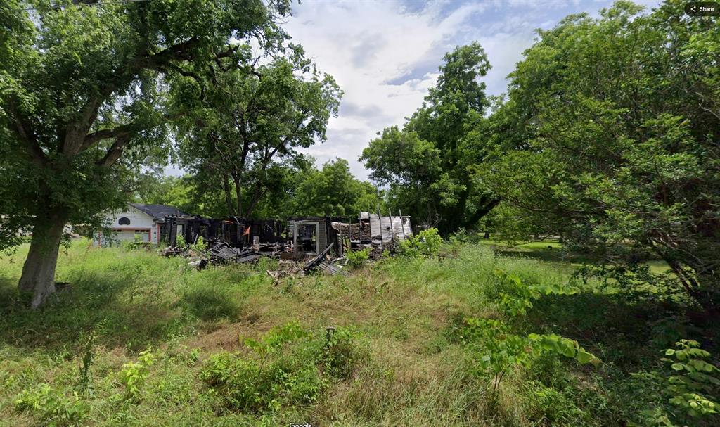 204 Denton Street Property Photo