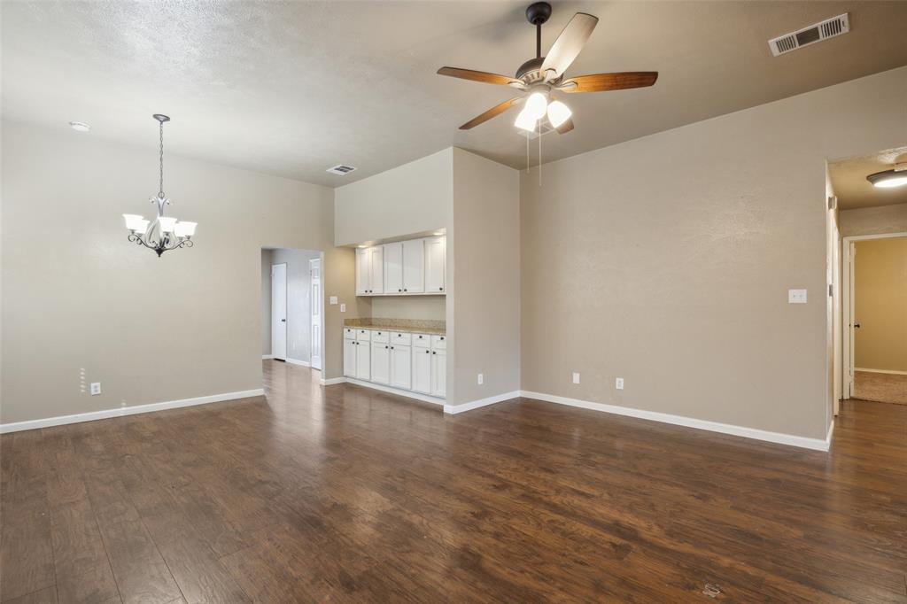 1509 Colborne Drive Property Photo 9