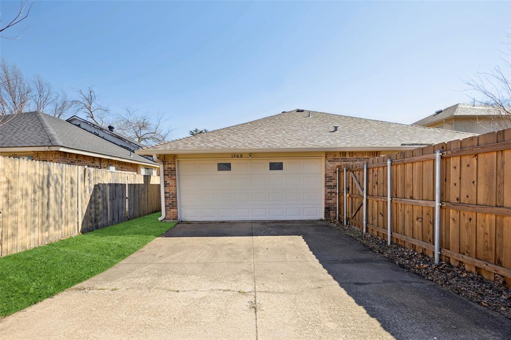 1509 Colborne Drive Property Photo 28