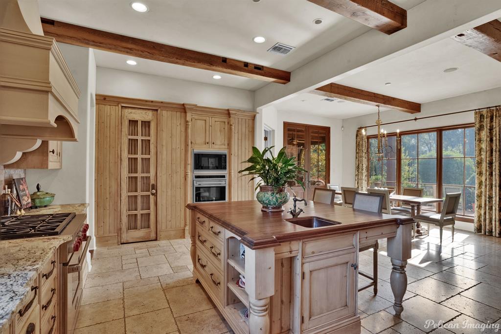 6606 Gilbert Drive Property Photo 7