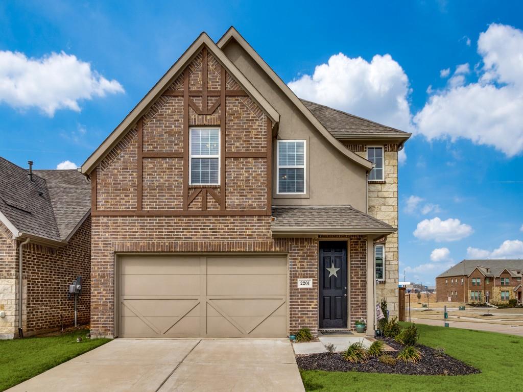 2201 Crooked Bow Drive Property Photo