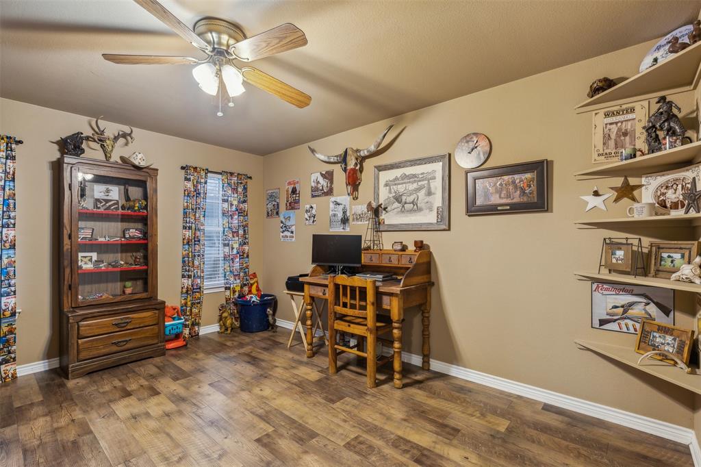 575 Hcr 1430 Property Photo 21
