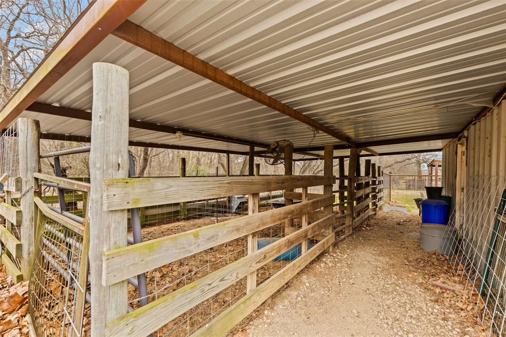 575 Hcr 1430 Property Photo 34