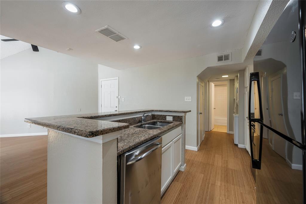 9805 Walnut Street Property Photo