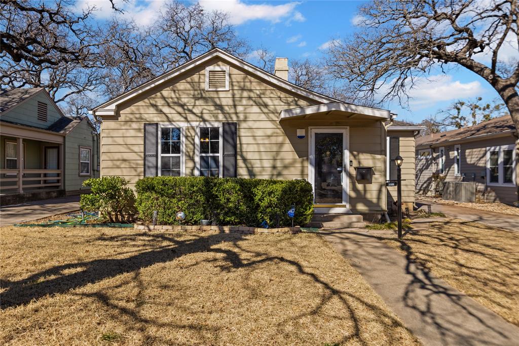 2309 Lotus Avenue Property Photo