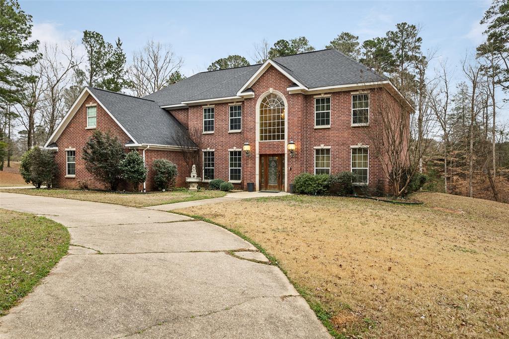 918 Country Club Circle Property Photo