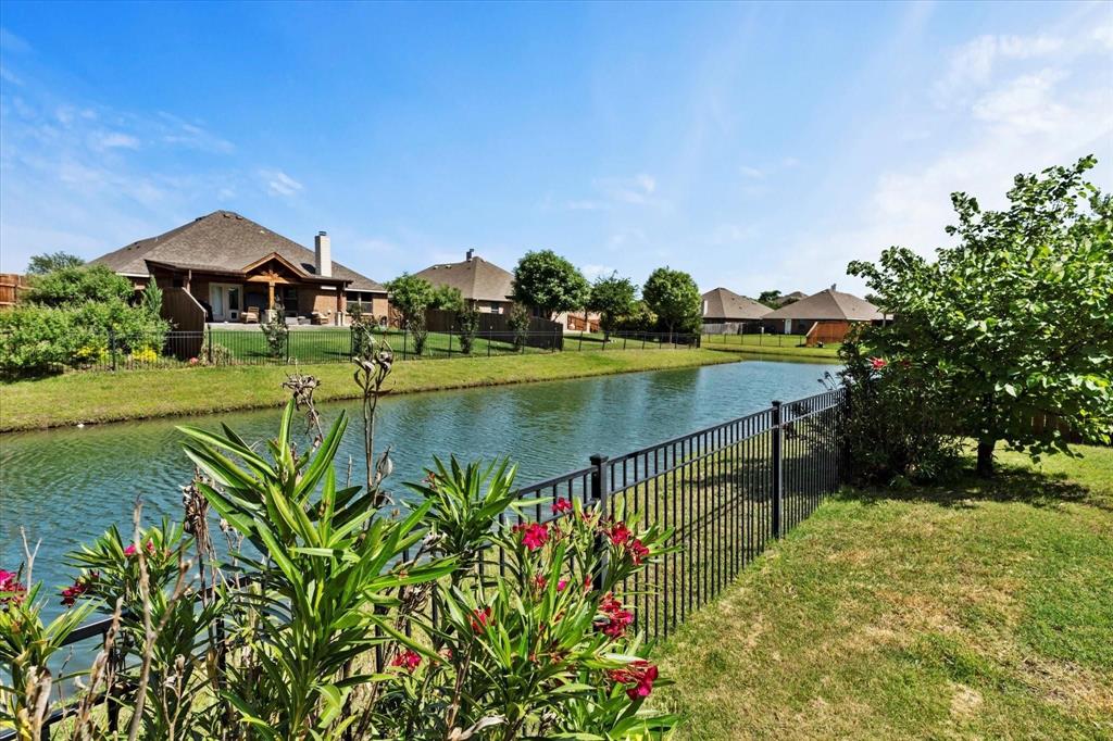 1001 English Ivy Drive Property Photo
