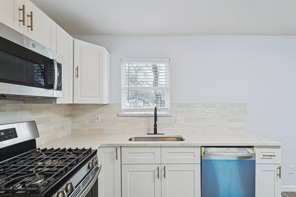 5536 Alter Drive Property Photo 10