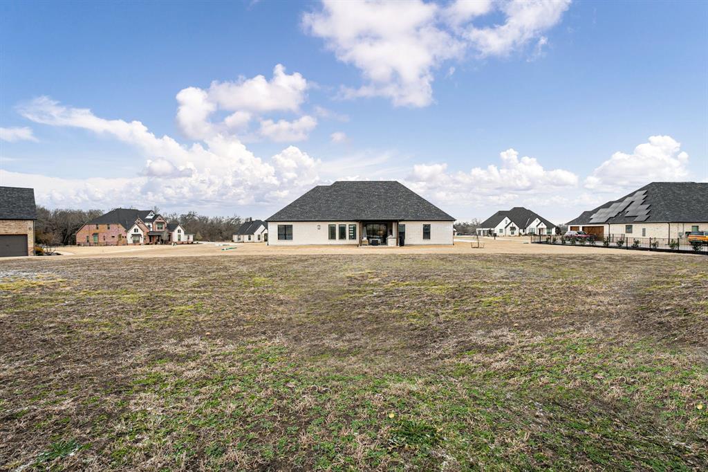 122 Delano Court Property Photo 26