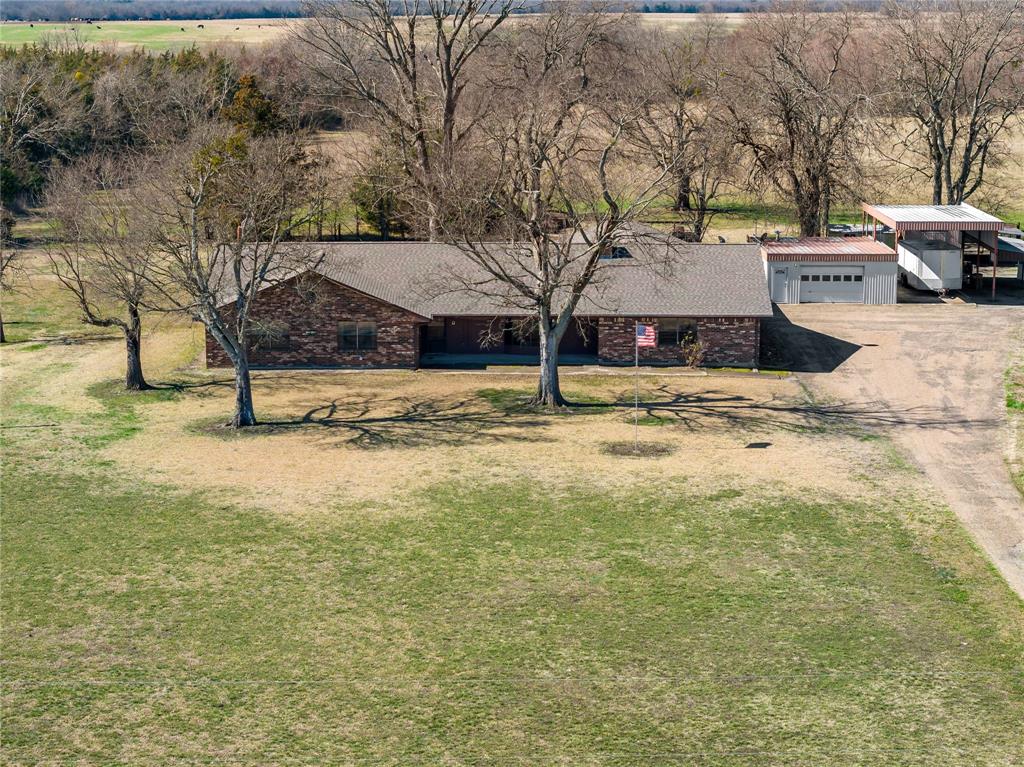735 State Highway 37 Property Photo