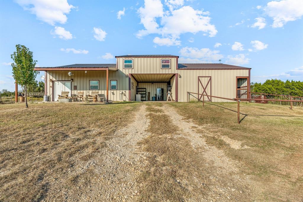 900 Lookout Point