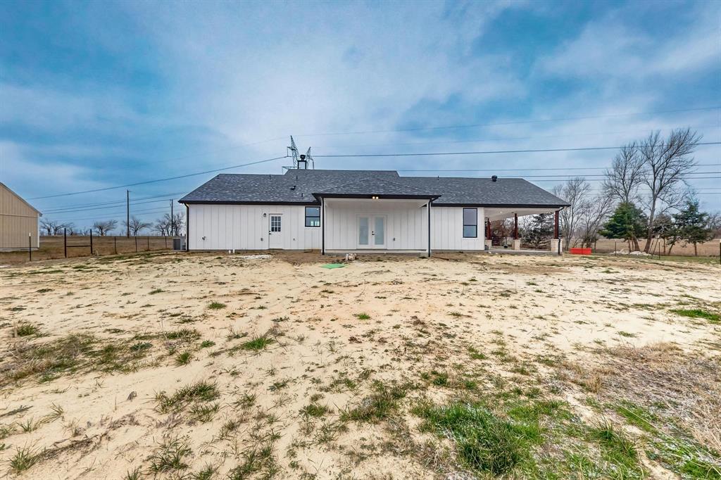 204 County Road 1001 Property Photo 32