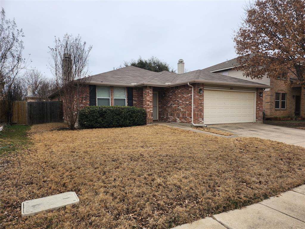 1825 Riverchase Lane Property Photo
