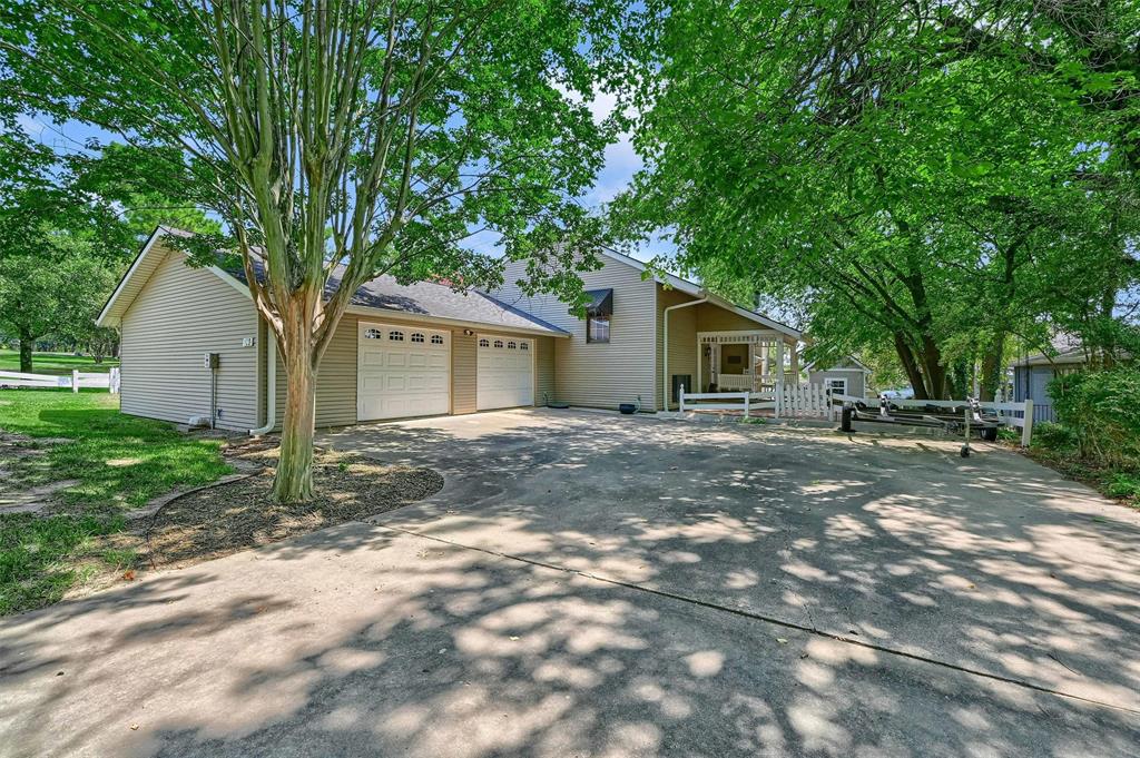 203 Kiowa Drive Property Photo