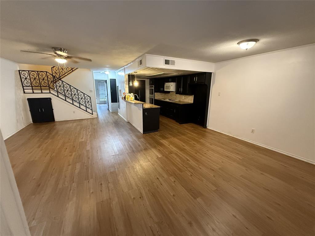223 Elm Street Property Photo