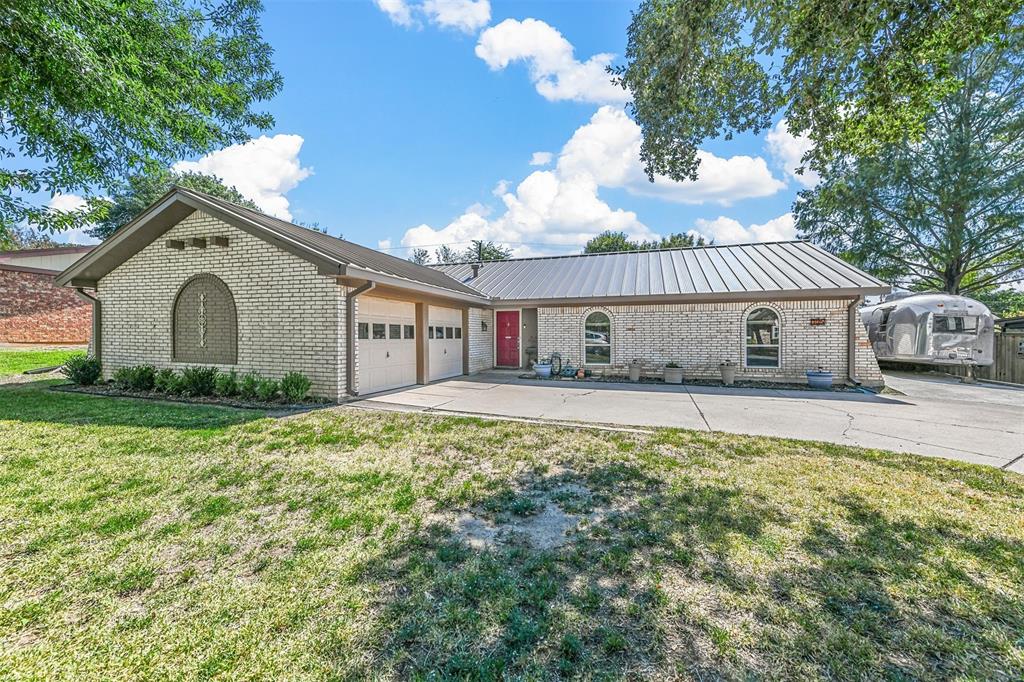 725 Toni Drive Property Photo