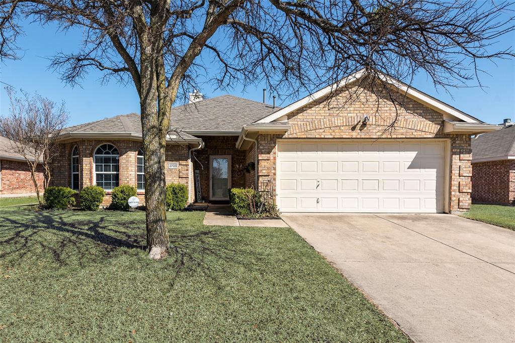 2720 Beacon Hill Drive Property Photo