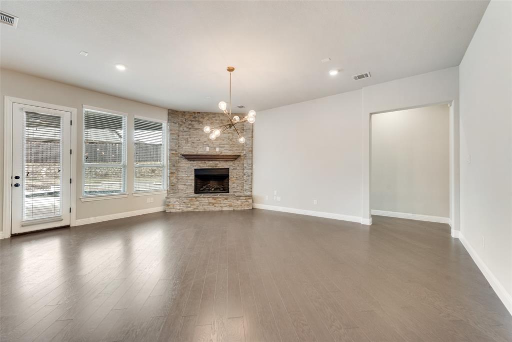 7917 Weatherford Trace Property Photo 6