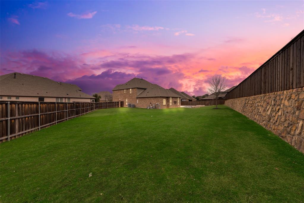 7917 Weatherford Trace Property Photo 31