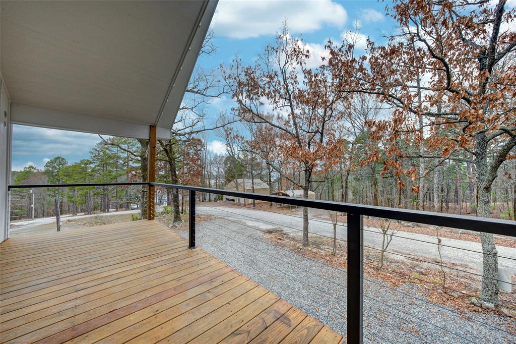 283 Lake Village Drive Property Photo 25
