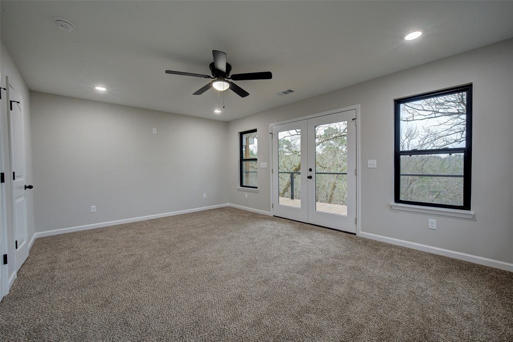 283 Lake Village Drive Property Photo 28